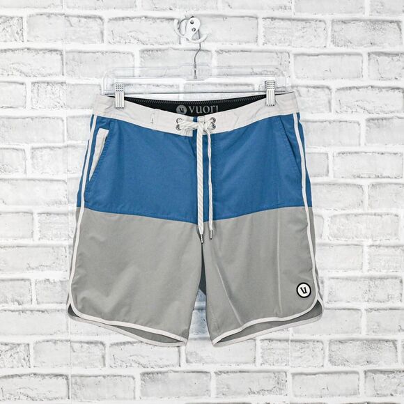 VUORI Men's Cruise Board Shorts in Blue Grey ColorBlock sz 30 - Picture 1 of 7